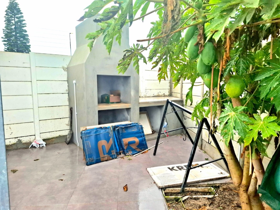 4 Bedroom Property for Sale in Welgelegen 3 Western Cape